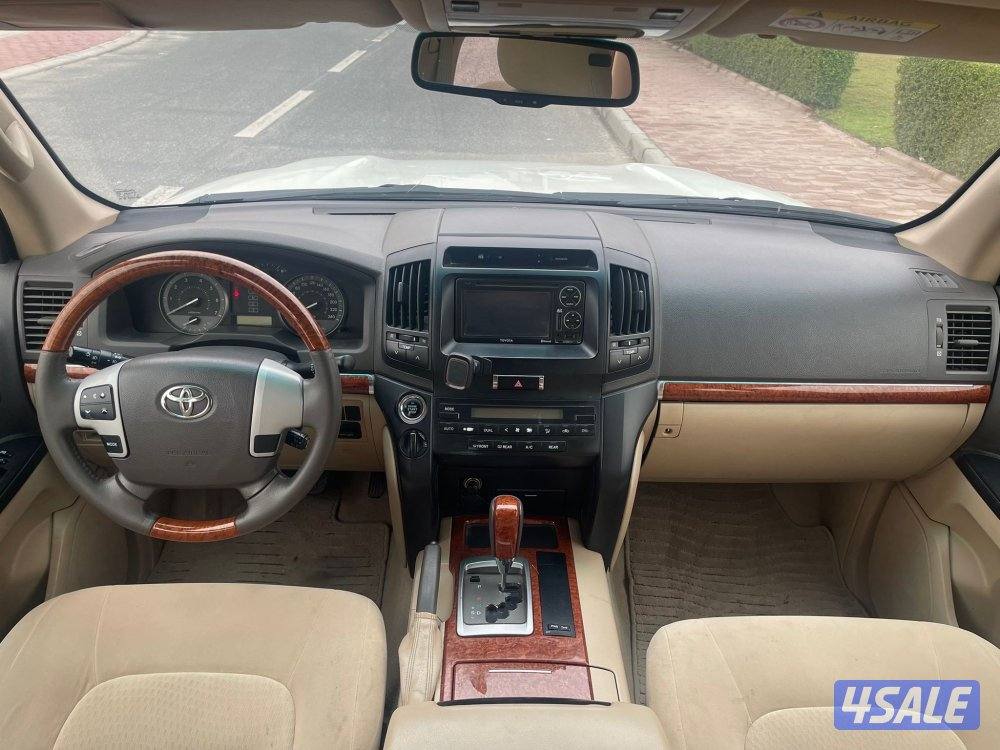 لاندكروزر 20135