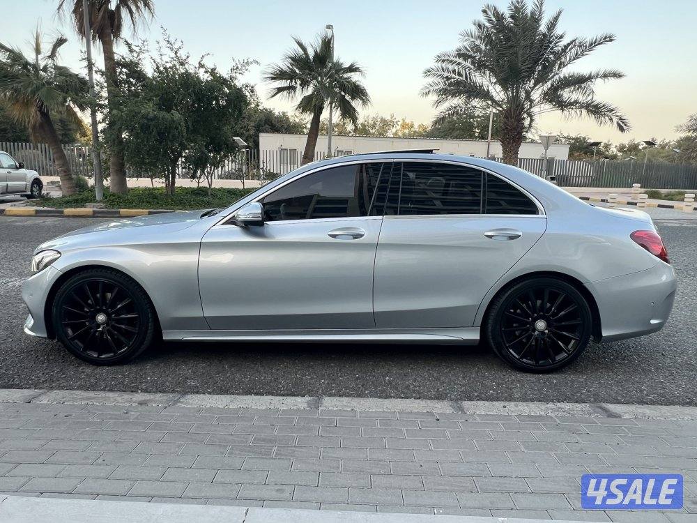 للبيع مرسيدس C2006