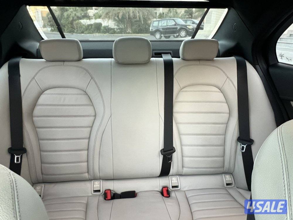 للبيع مرسيدس C20010