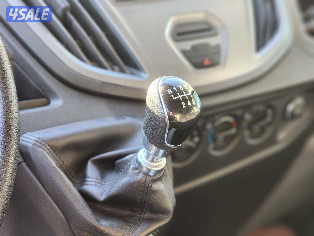 ترانزيت 2021 بوكس مقفل سقف عالي ديزل قير عادي عداد ٤٣ ألف سرفس منتظم7