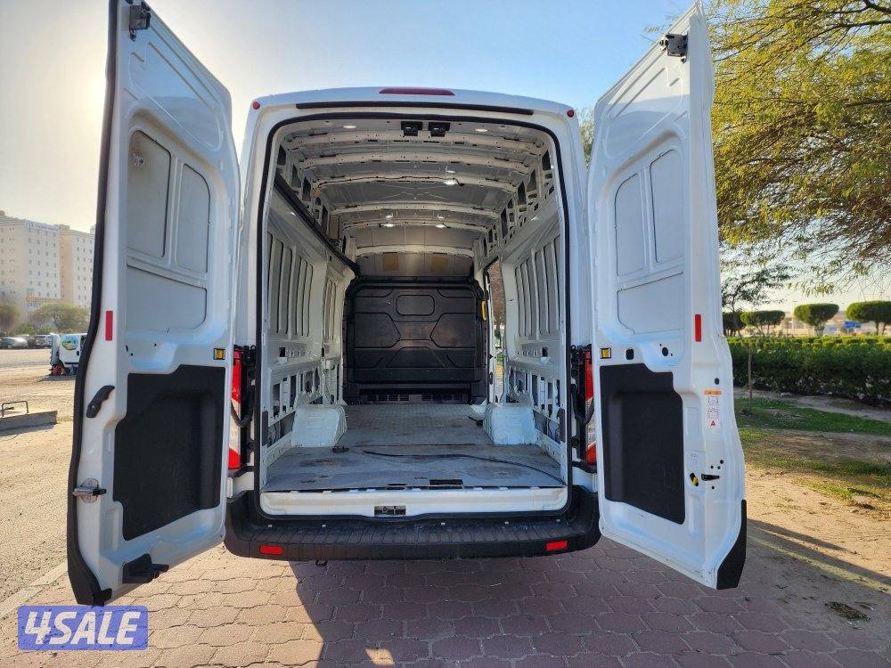 ترانزيت 2021 بوكس مقفل سقف عالي ديزل قير عادي عداد ٤٣ ألف سرفس منتظم10
