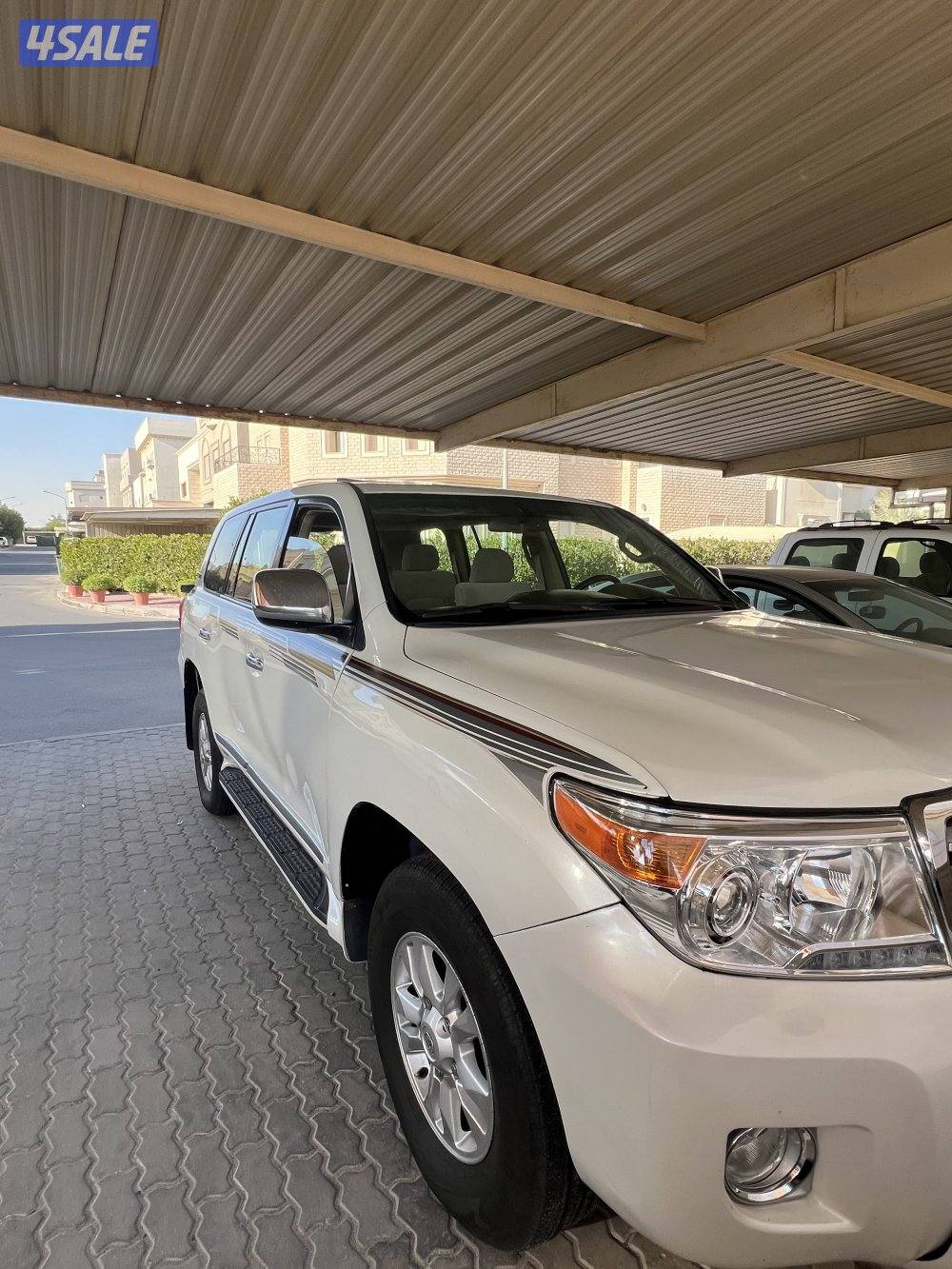 لاندكروزر Gx.R V60