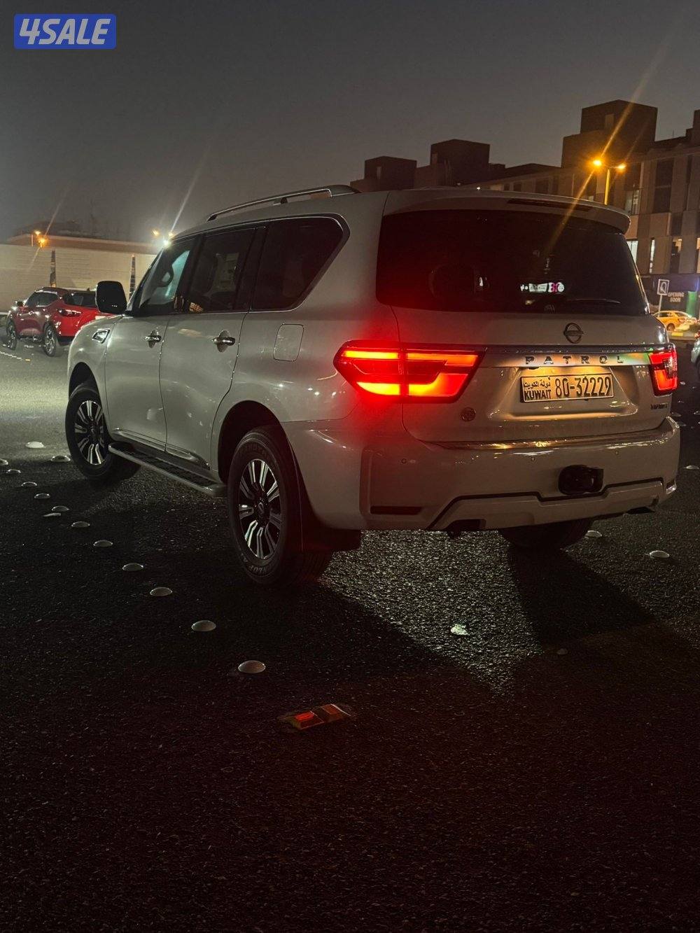 للبيع باترول 2024 تيتانيوم1