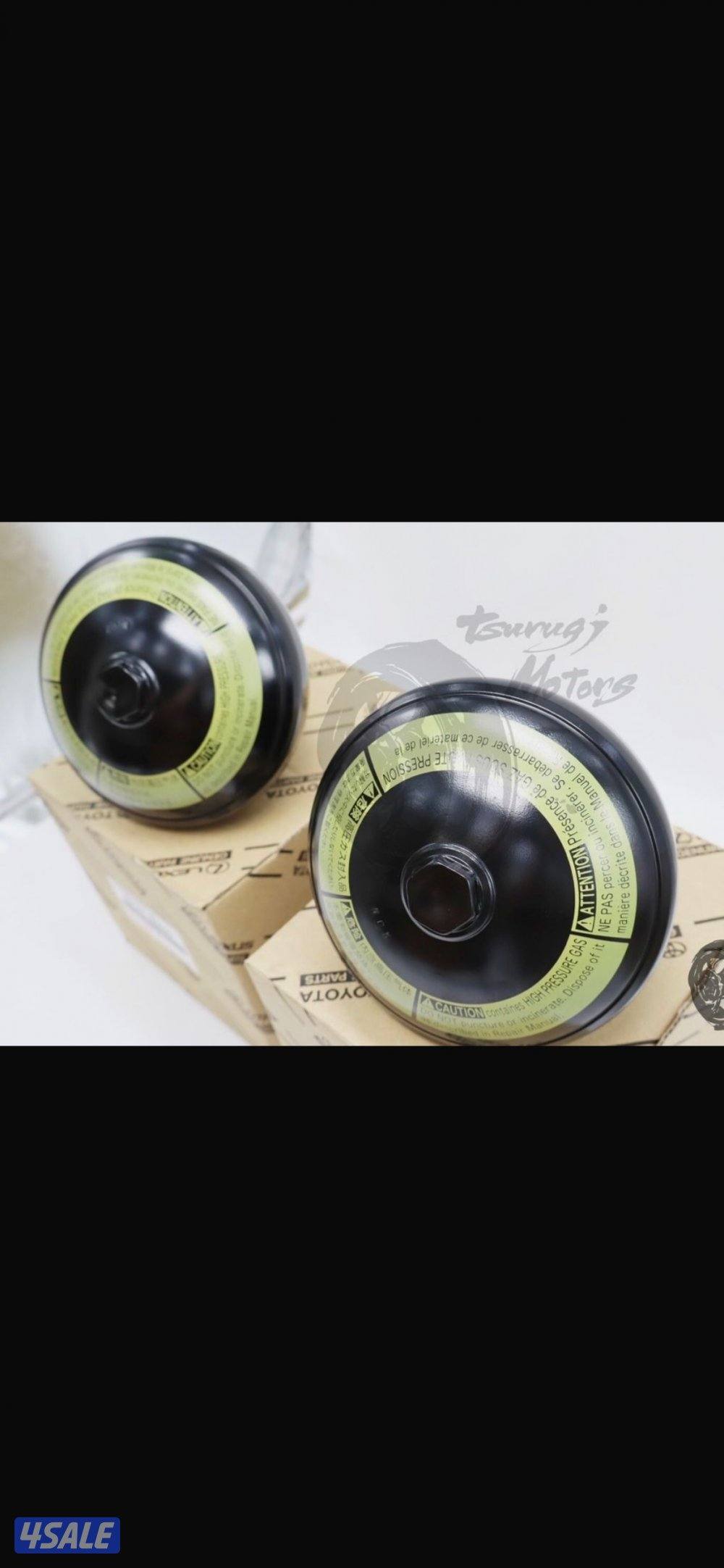 للبيع كورات هيدروليك طقم خلفي  اصليي جديد1