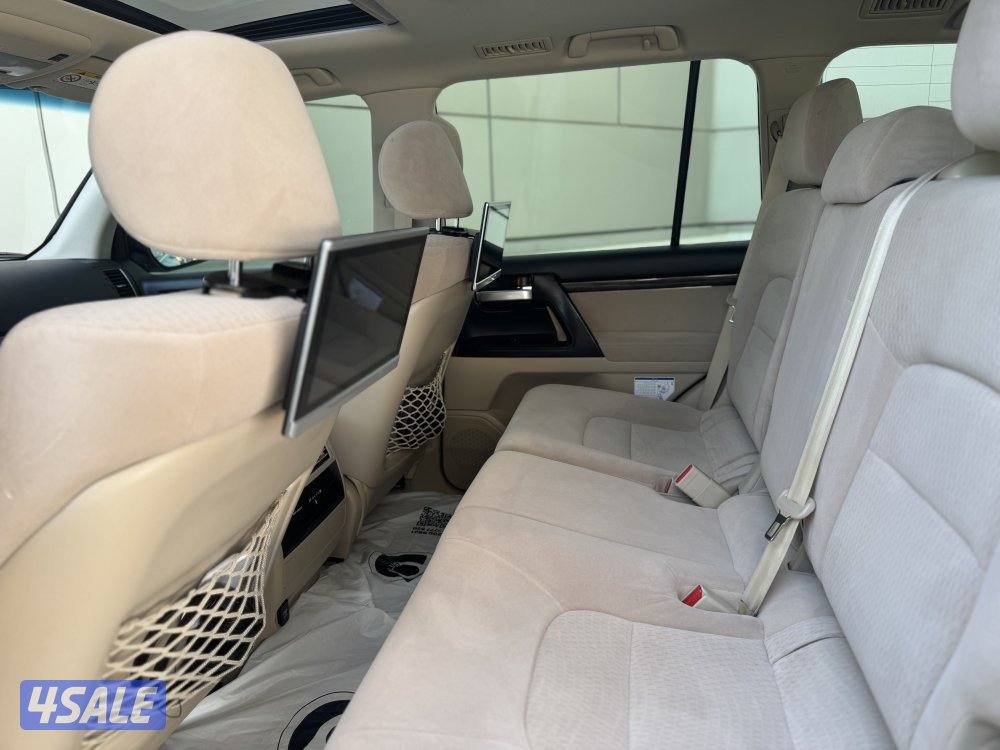 لاندكروز 2020 صبغ الوكاله عداد 10910