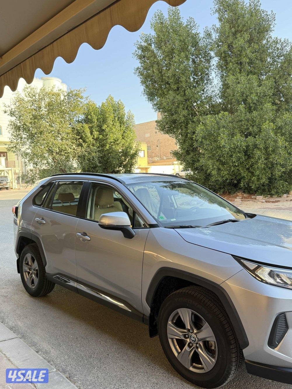 تويوتا راف40