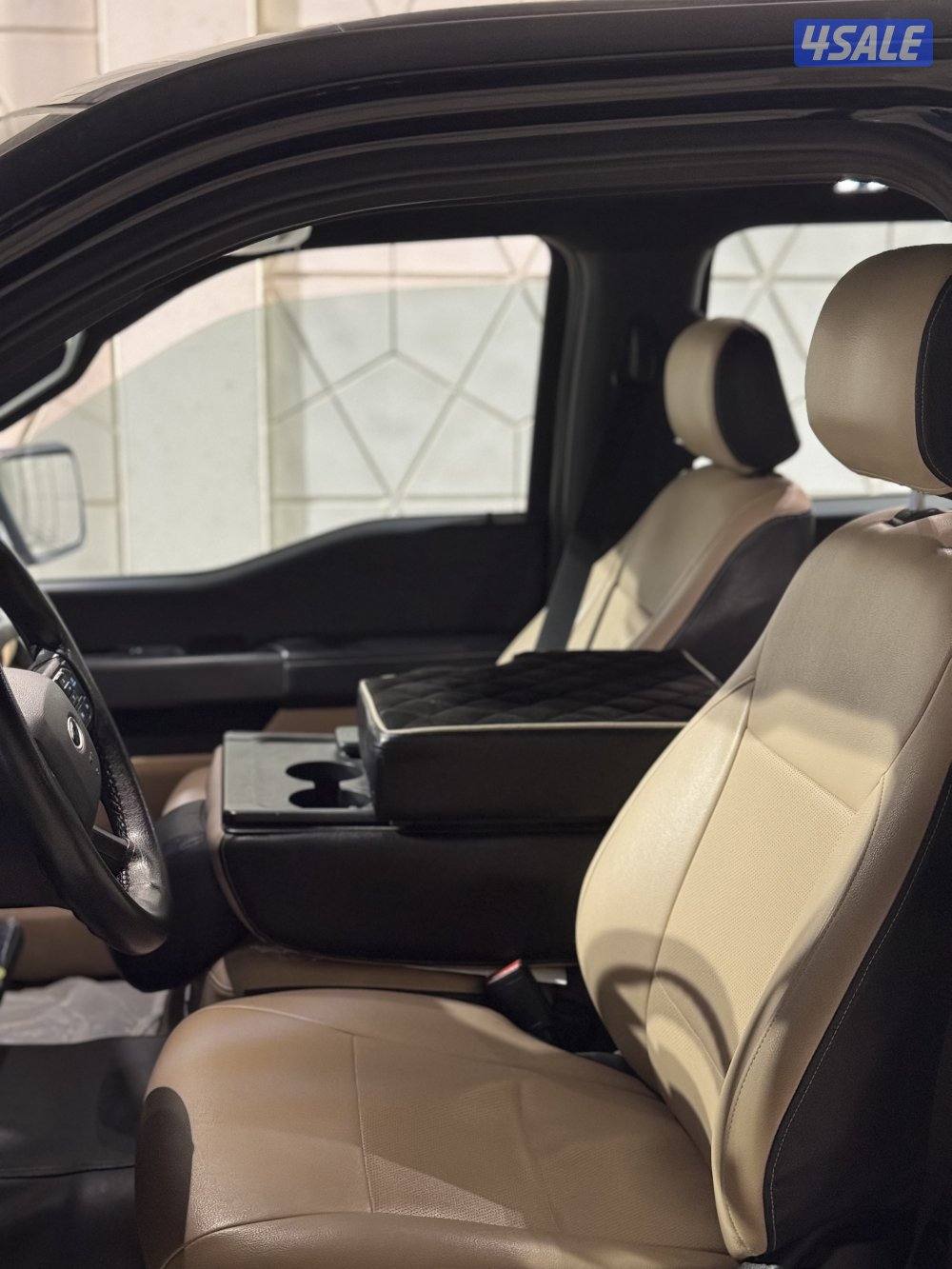 للبيع وانيت فورد4