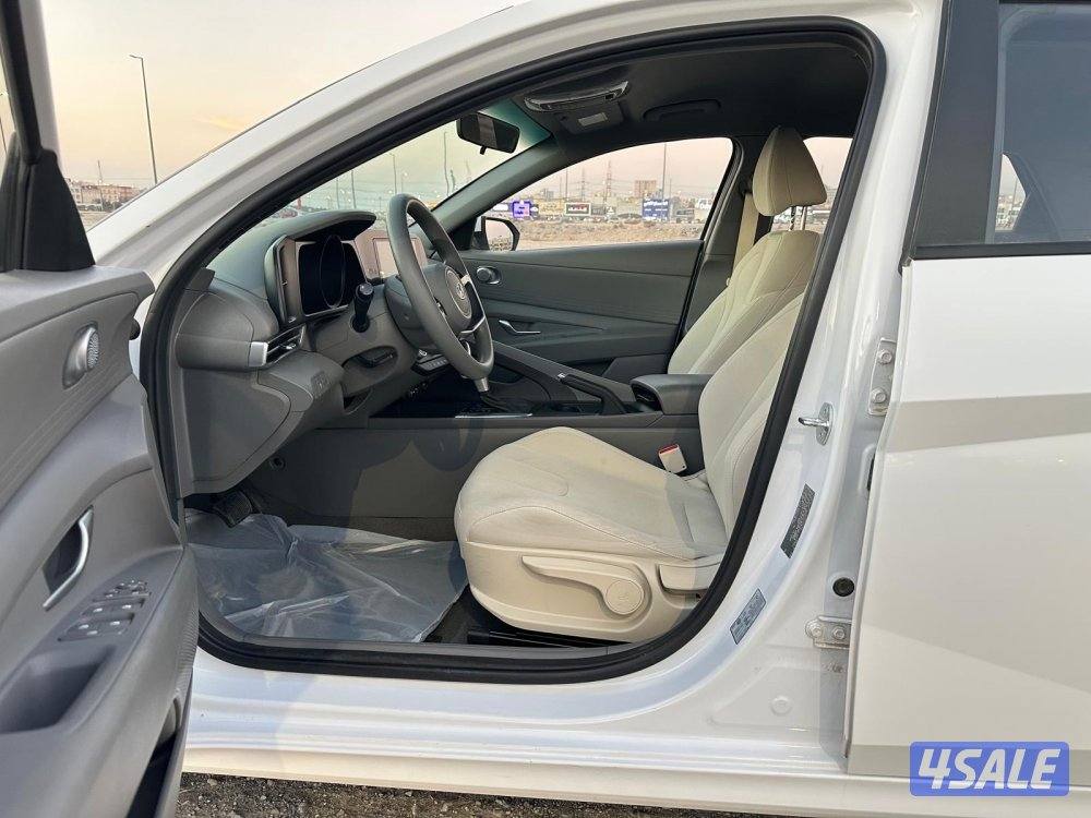 هيونداي النترا ٢٠٢٣ تحت الكفالة ماشي ٣٢ الف4