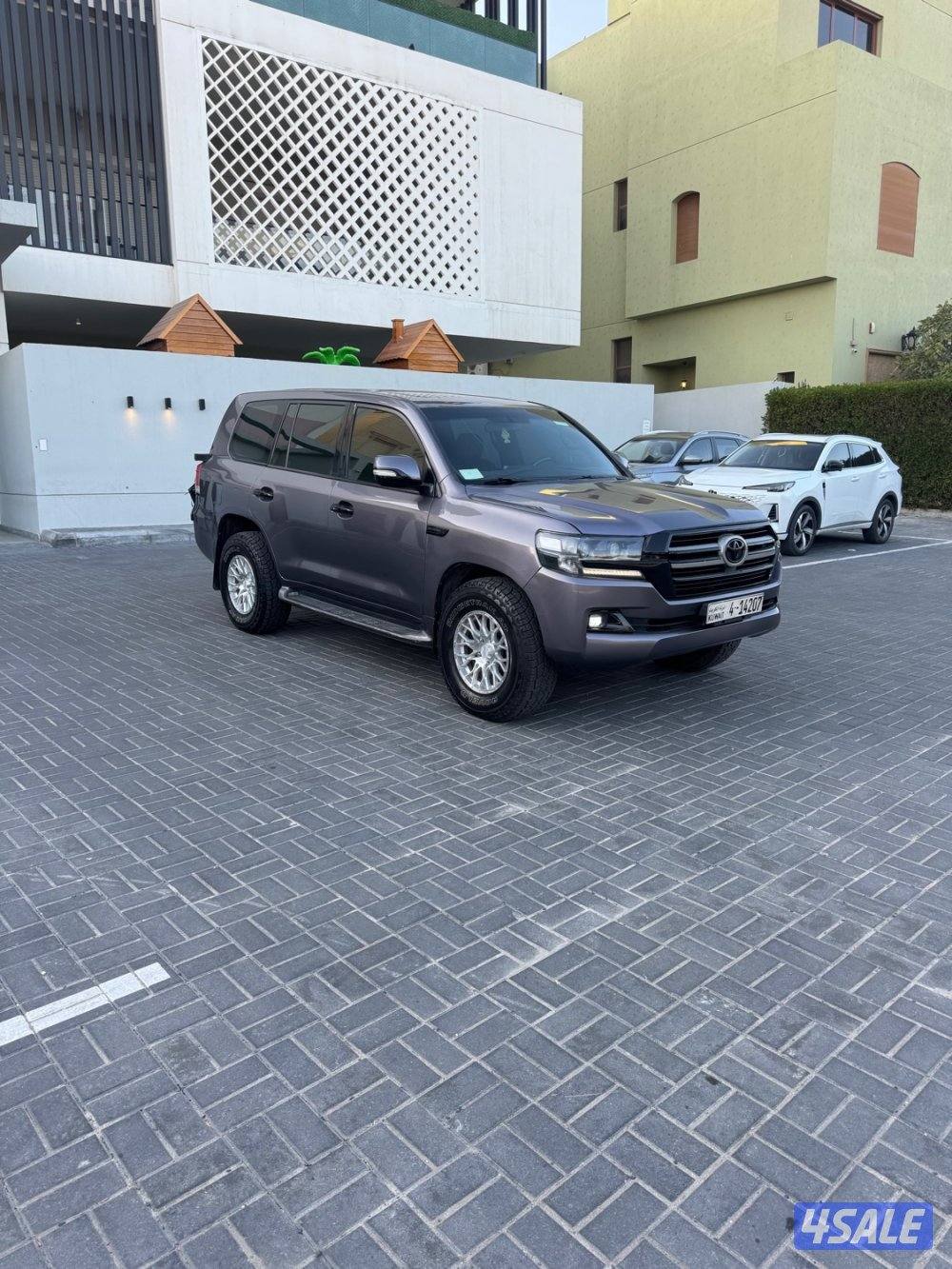 لاند قير عادي فتحه ثلاجه GXR10