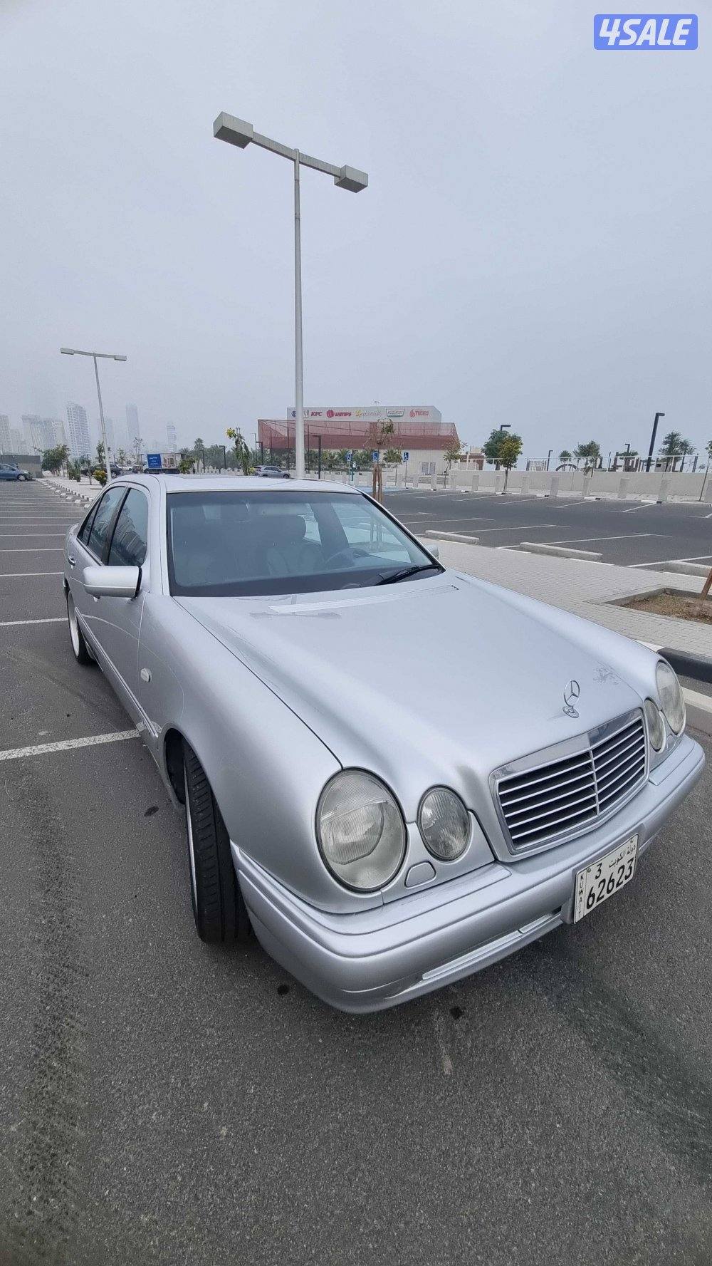 للبيع مرسيدس  AMG E55 موديل 19994