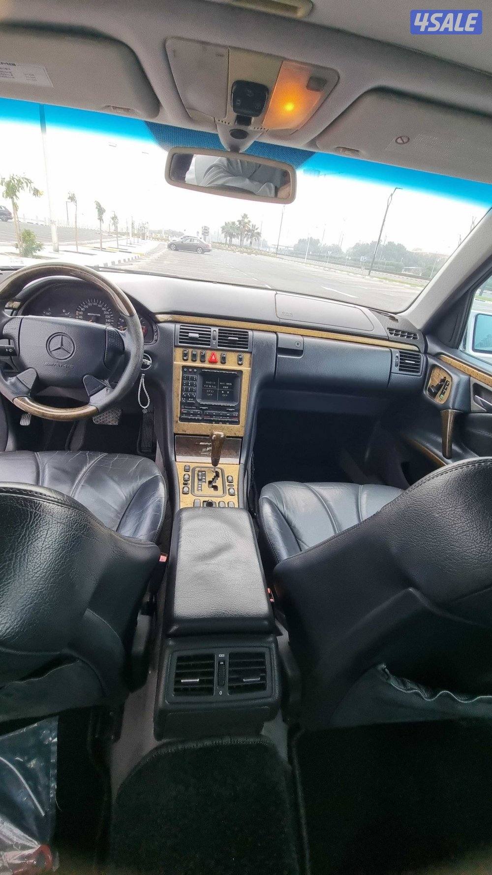 للبيع مرسيدس  AMG E55 موديل 199914