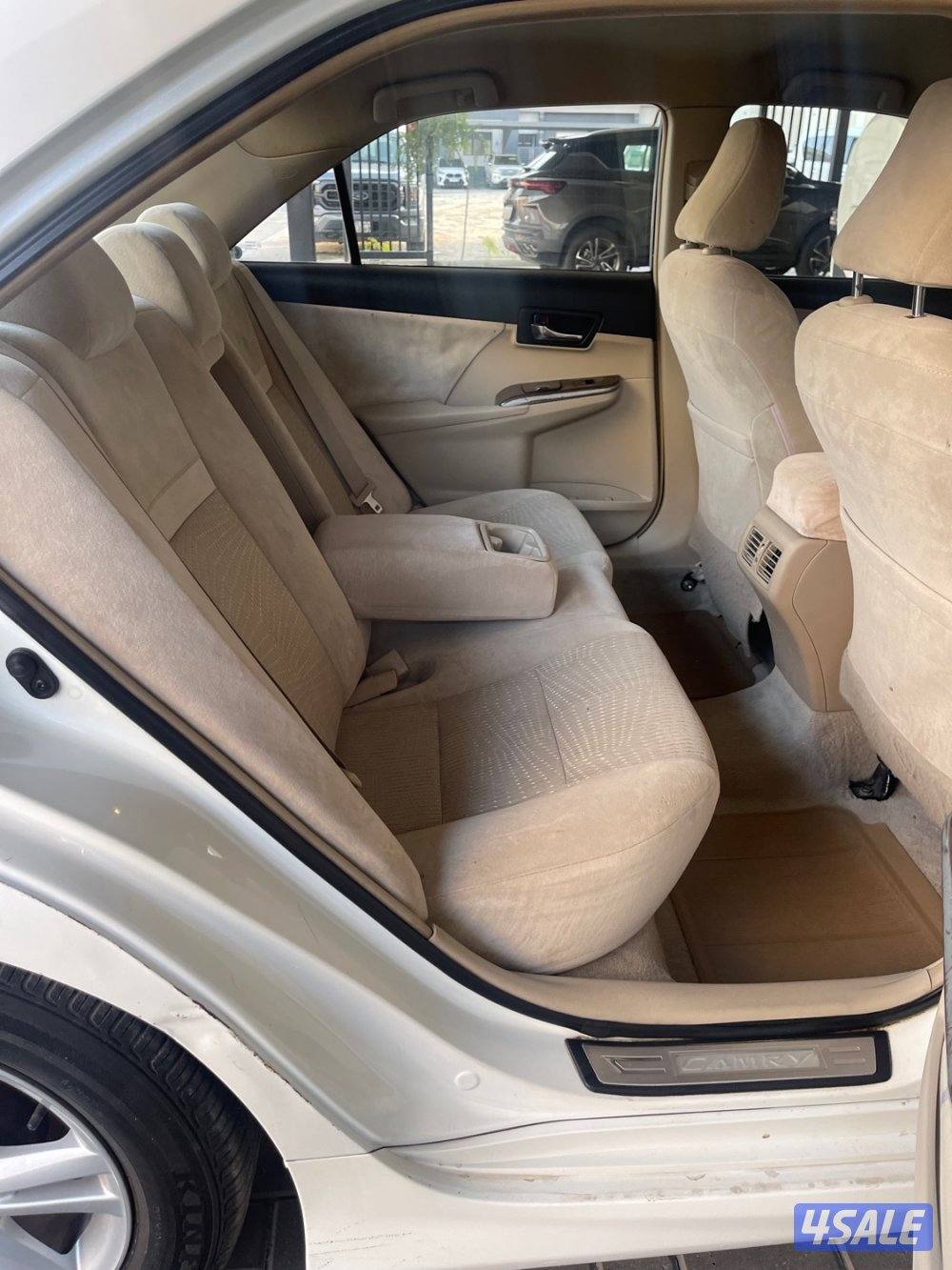 للبيع كامري موديل 2012 صبغ الوكاله السياره بحالت الوكاله شرط الفحص5