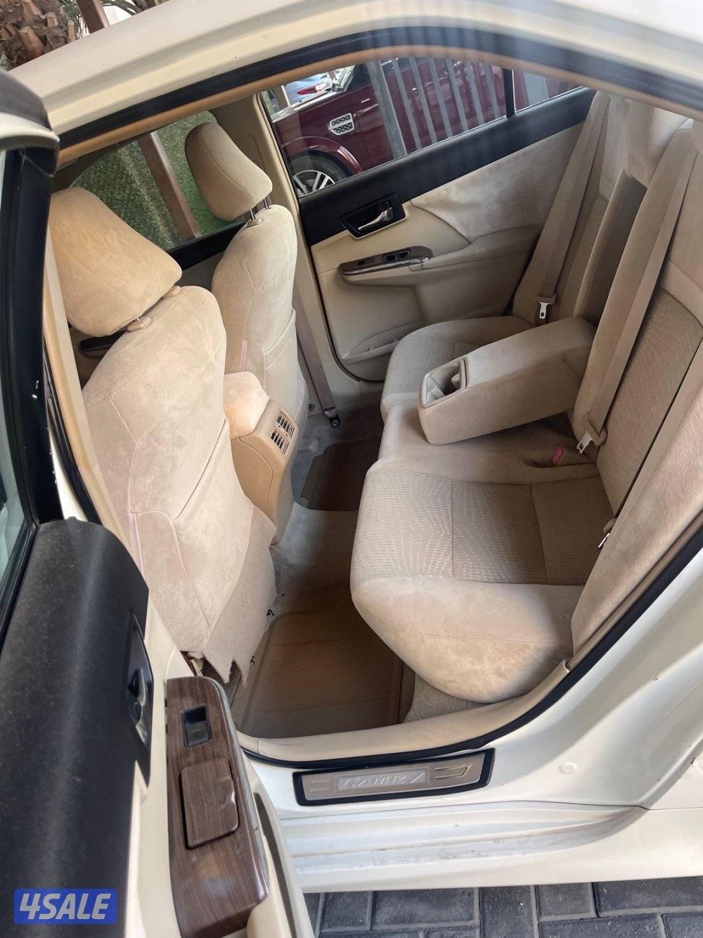 للبيع كامري موديل 2012 صبغ الوكاله السياره بحالت الوكاله شرط الفحص6