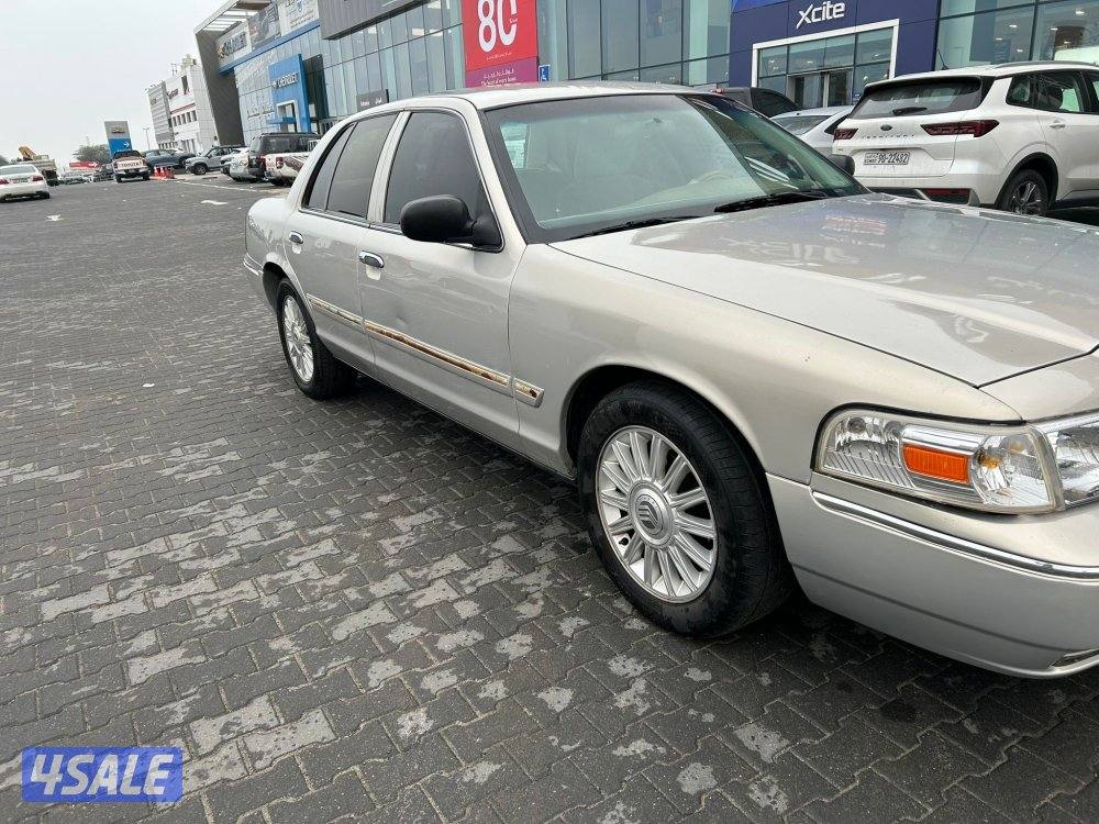 فورد ماركيز موديل ٢٠١١1