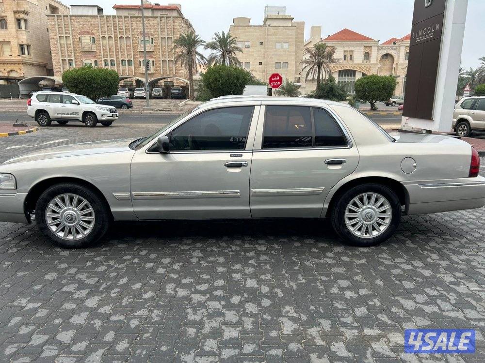 فورد ماركيز موديل ٢٠١١4