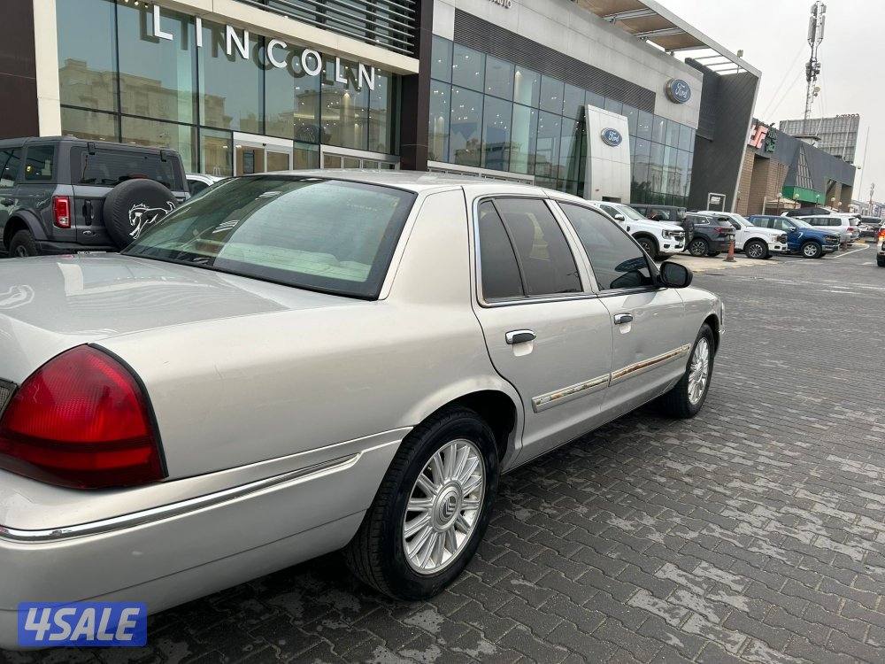 فورد ماركيز موديل ٢٠١١5