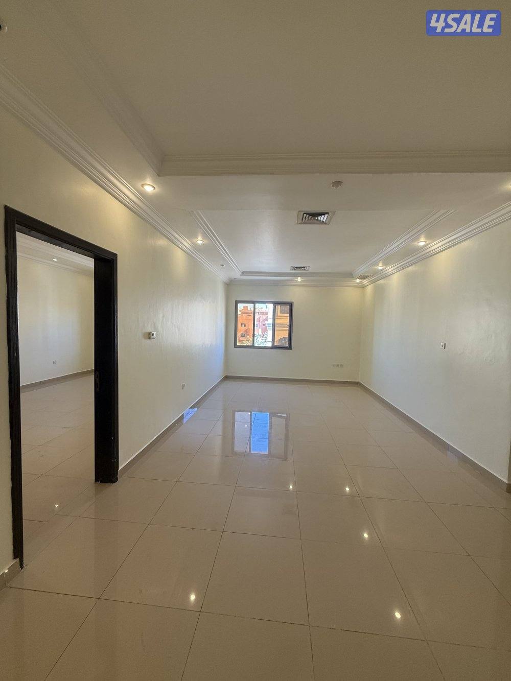 للإيجار شقة كبيرة وشرحة باشبيلية ق4 مدخل ومخرج سهل من شارع بن القاسم2