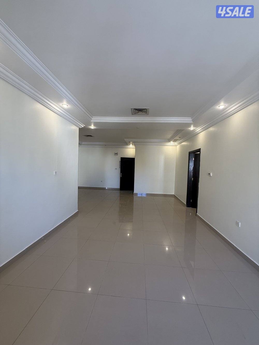 للإيجار شقة كبيرة وشرحة باشبيلية ق4 مدخل ومخرج سهل من شارع بن القاسم4