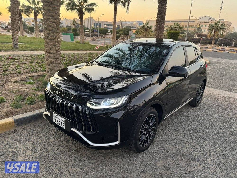 جيب جيتور 2025 ماشي 6 سيرفس وكاله تحت الكفاله نظيف جدا بحالة الوكاله0