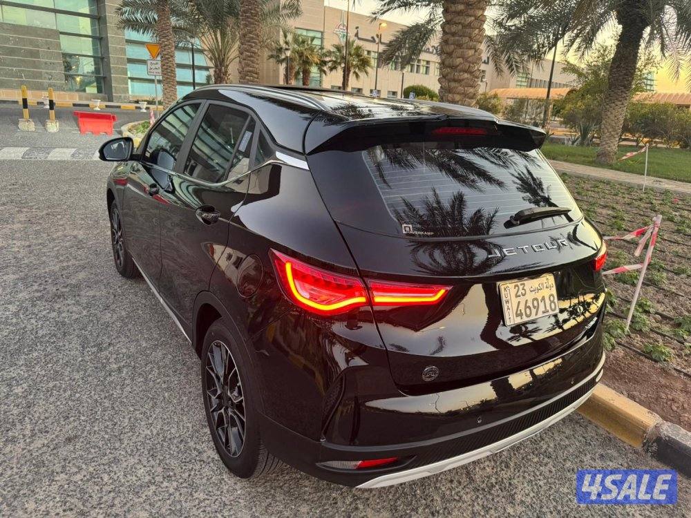 جيب جيتور 2025 ماشي 6 سيرفس وكاله تحت الكفاله نظيف جدا بحالة الوكاله4