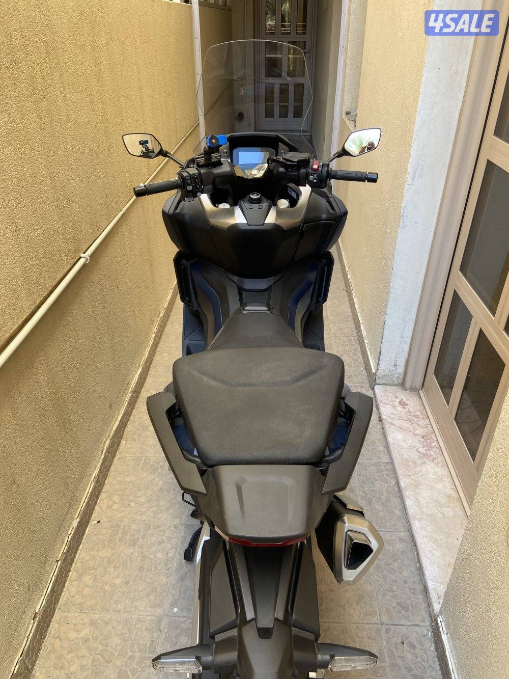 للبيع سكوتر هوندا2