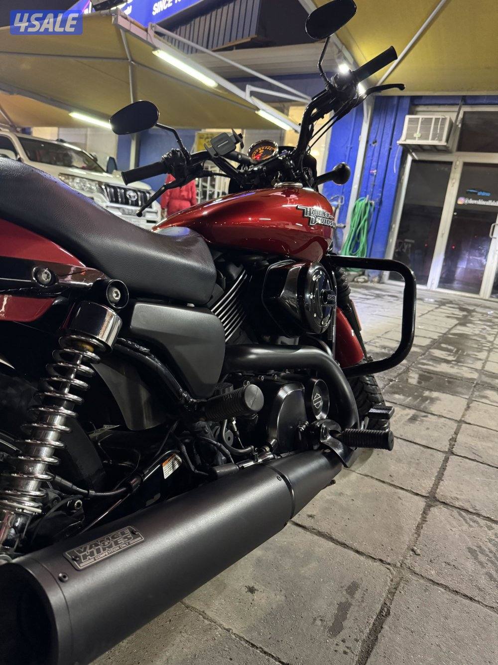 Harley Davidson street 750 in mint condition6