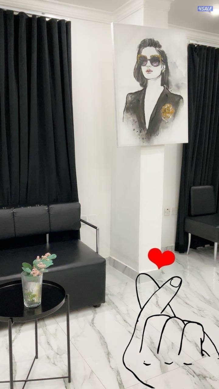 صالون نسائي للبيع الفنطاس شارع المطاعم الرئيسي عمارة رقم ٤ الدور ٢1