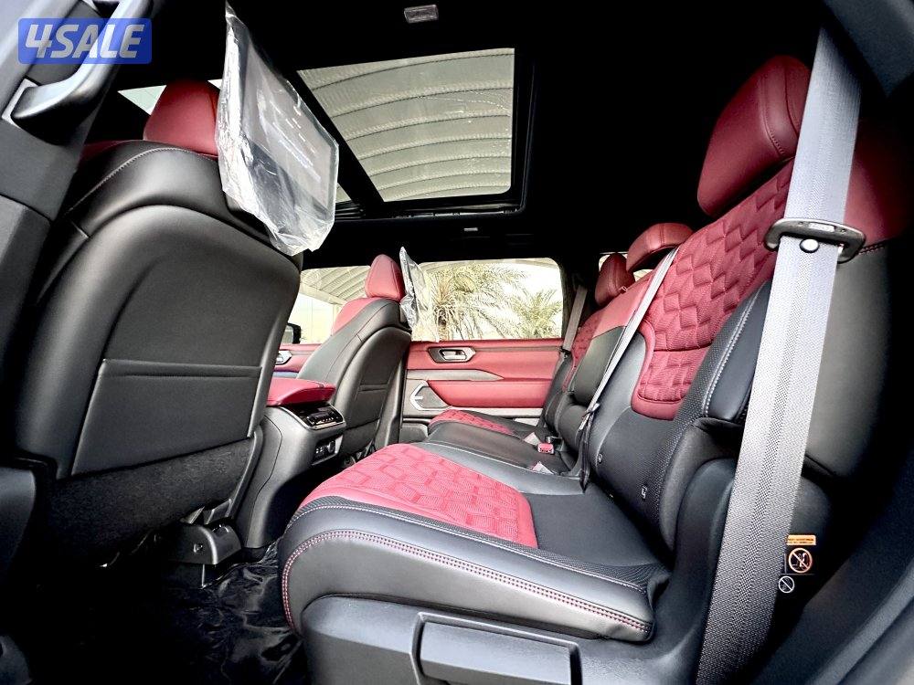 معرض القمة🚩11