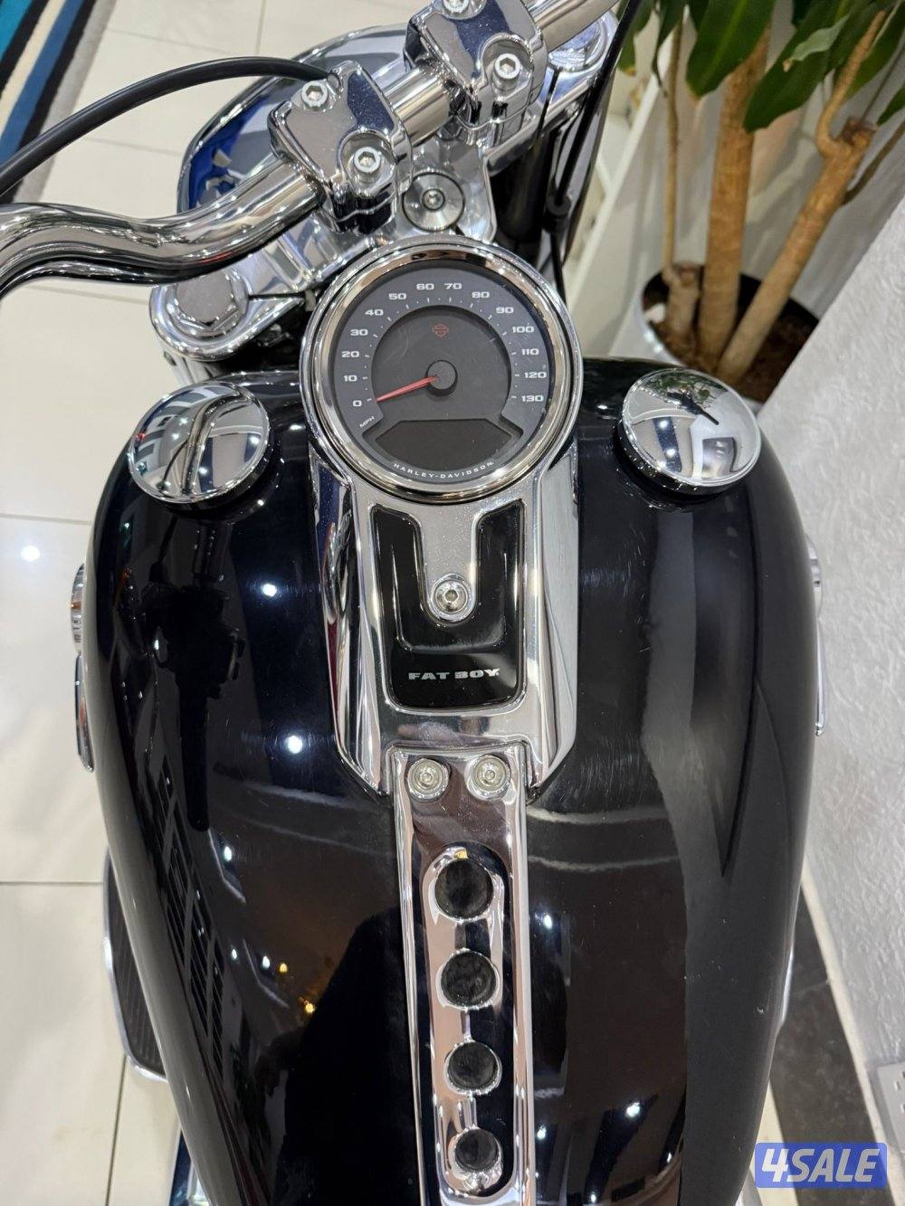 للبيع هارلي فات بوي موديل ٢٠٢١3