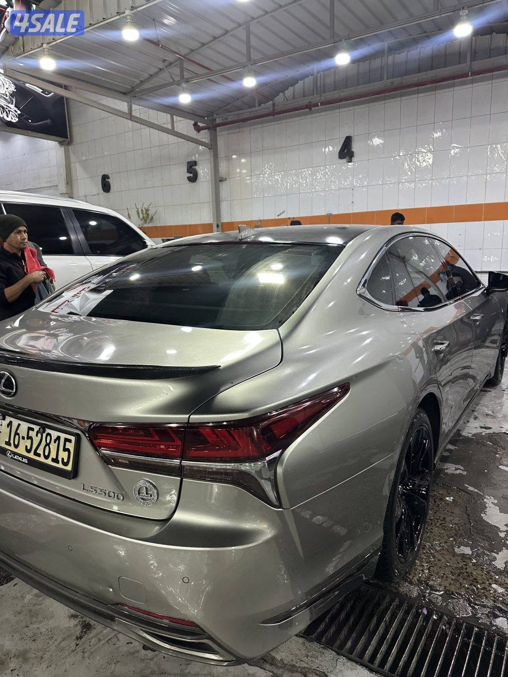 للبيع لكزس LS 500 F SPORT2