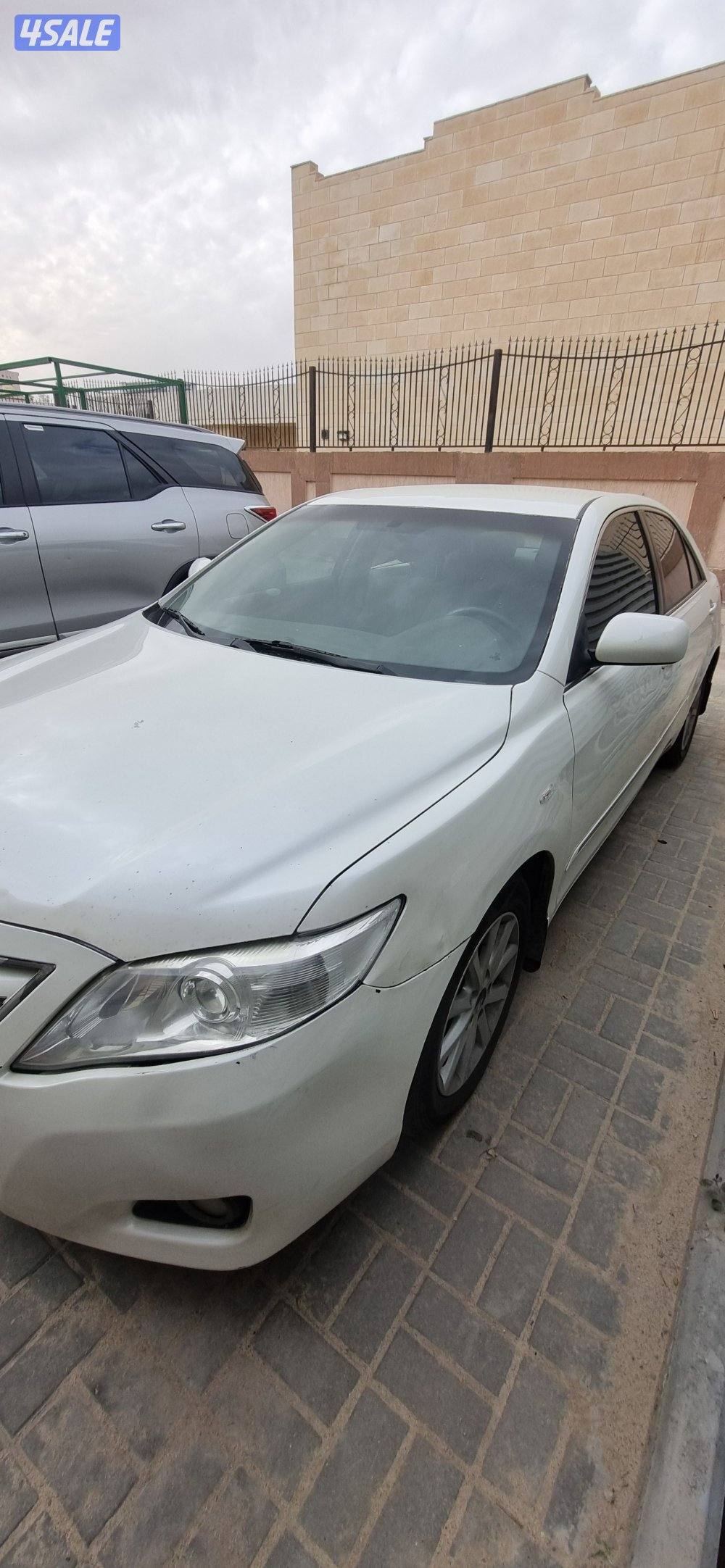 للبيع كامري موديل 201p8