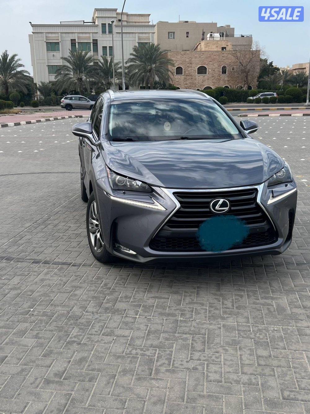 للبيع لكزس NX200t موديل 20160