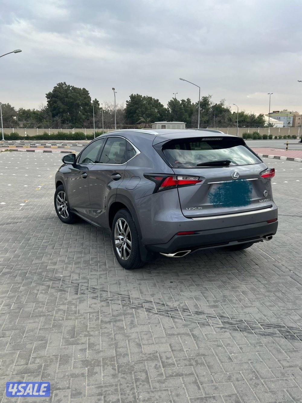 للبيع لكزس NX200t موديل 20161