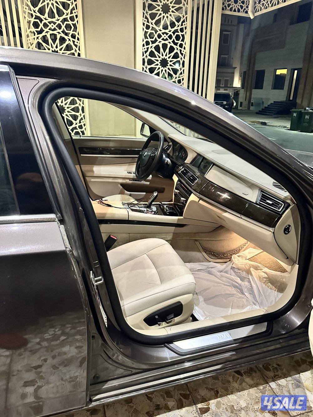 للبيع بي ام دبليو 730 شرط النظافه5