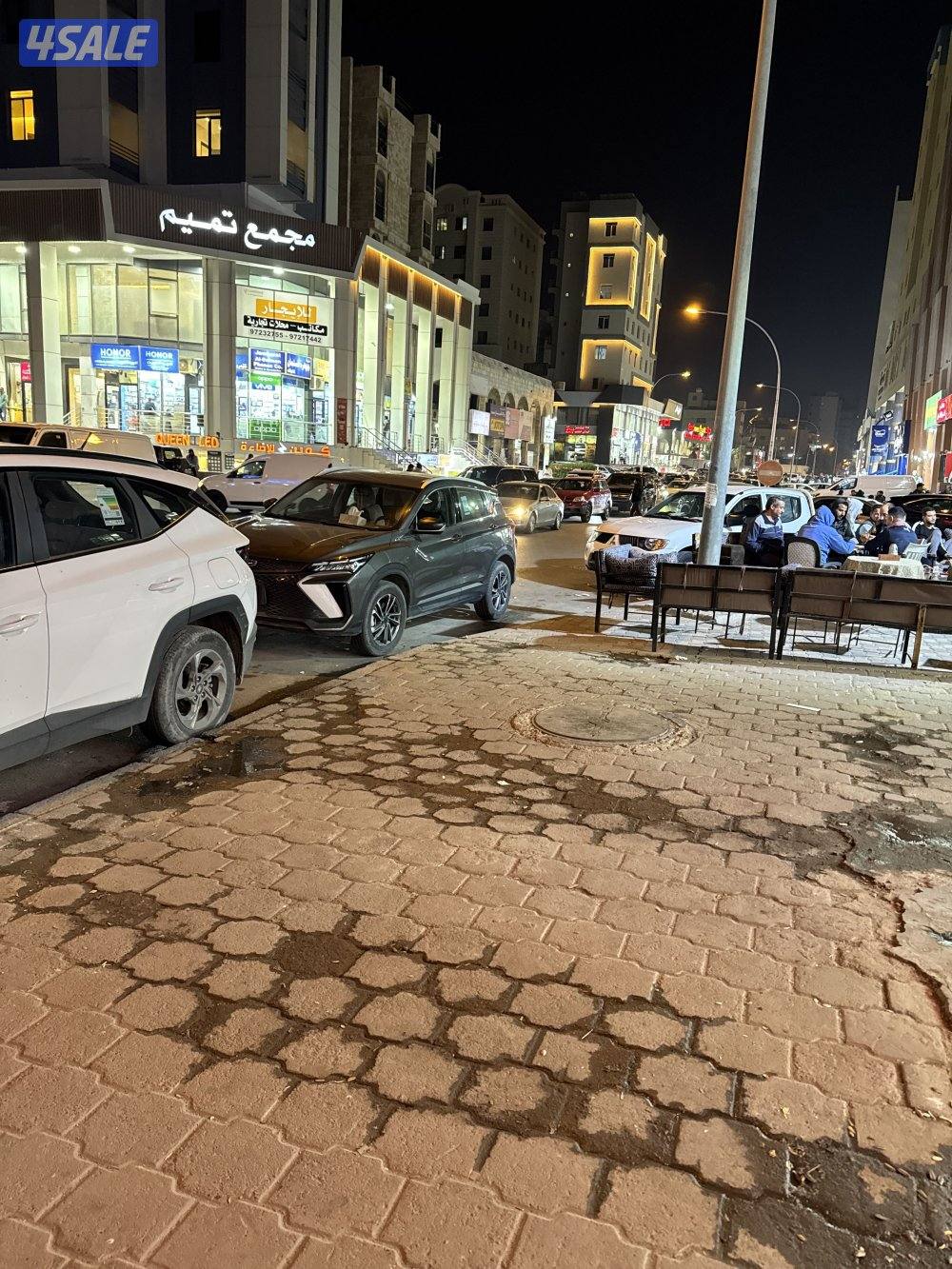 حولي شارع العثمان بعد مجمع العدسانى ق91