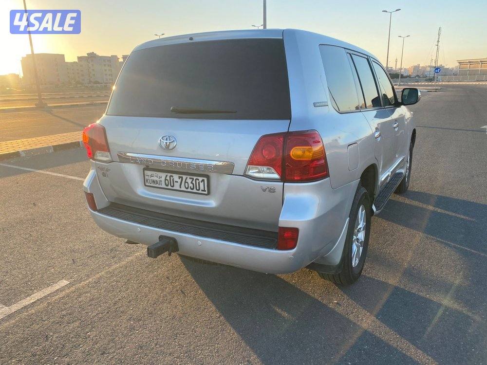لاند كروزر 20153