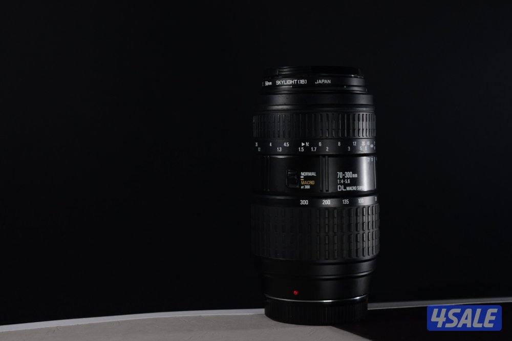 عدسة SIGMA 70-300    DL MACRO SUPER  لكاميرا MINOLTA AF3