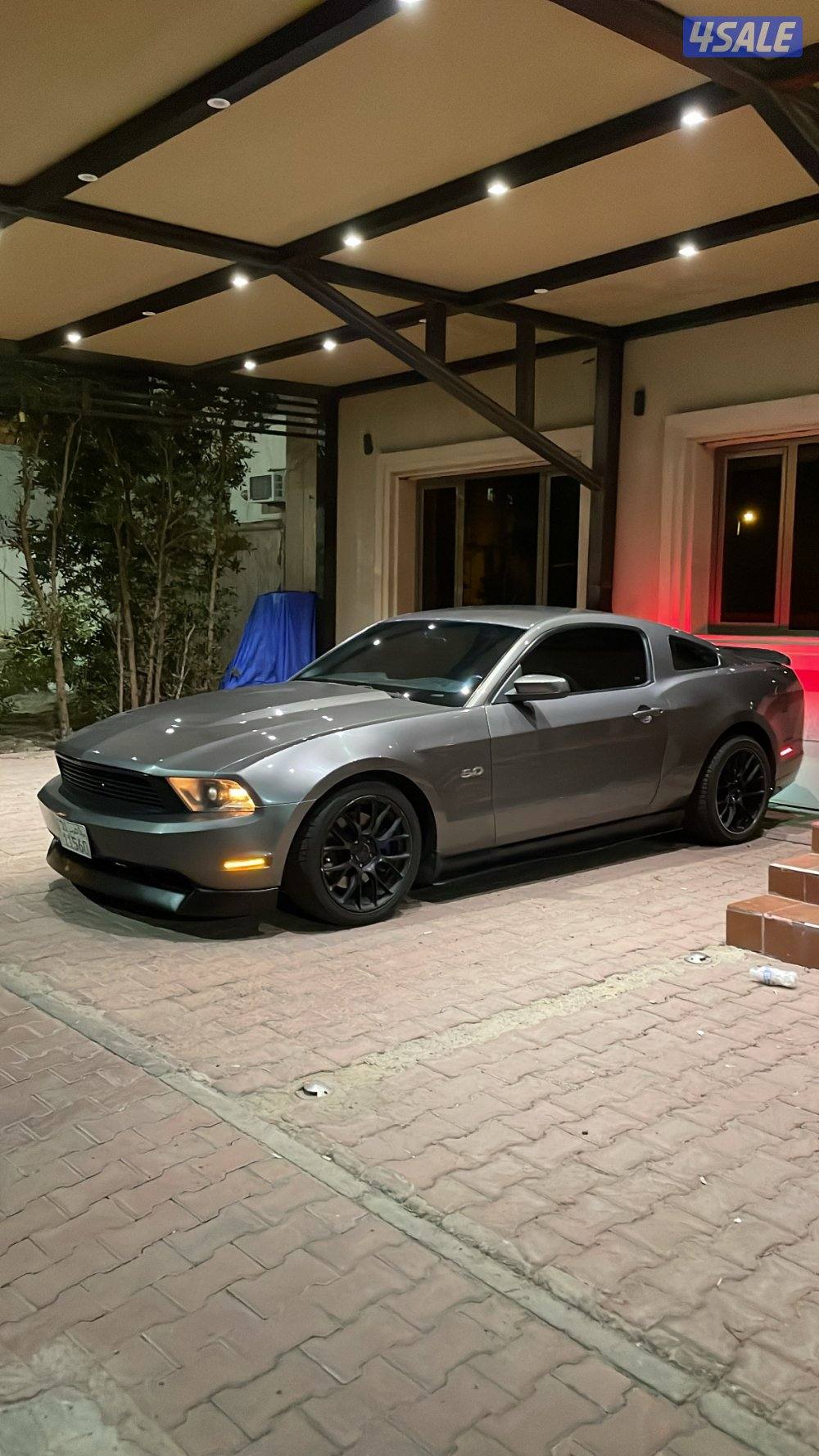 للبيع موستنق قير عادي 5.0 شاصي جيد6