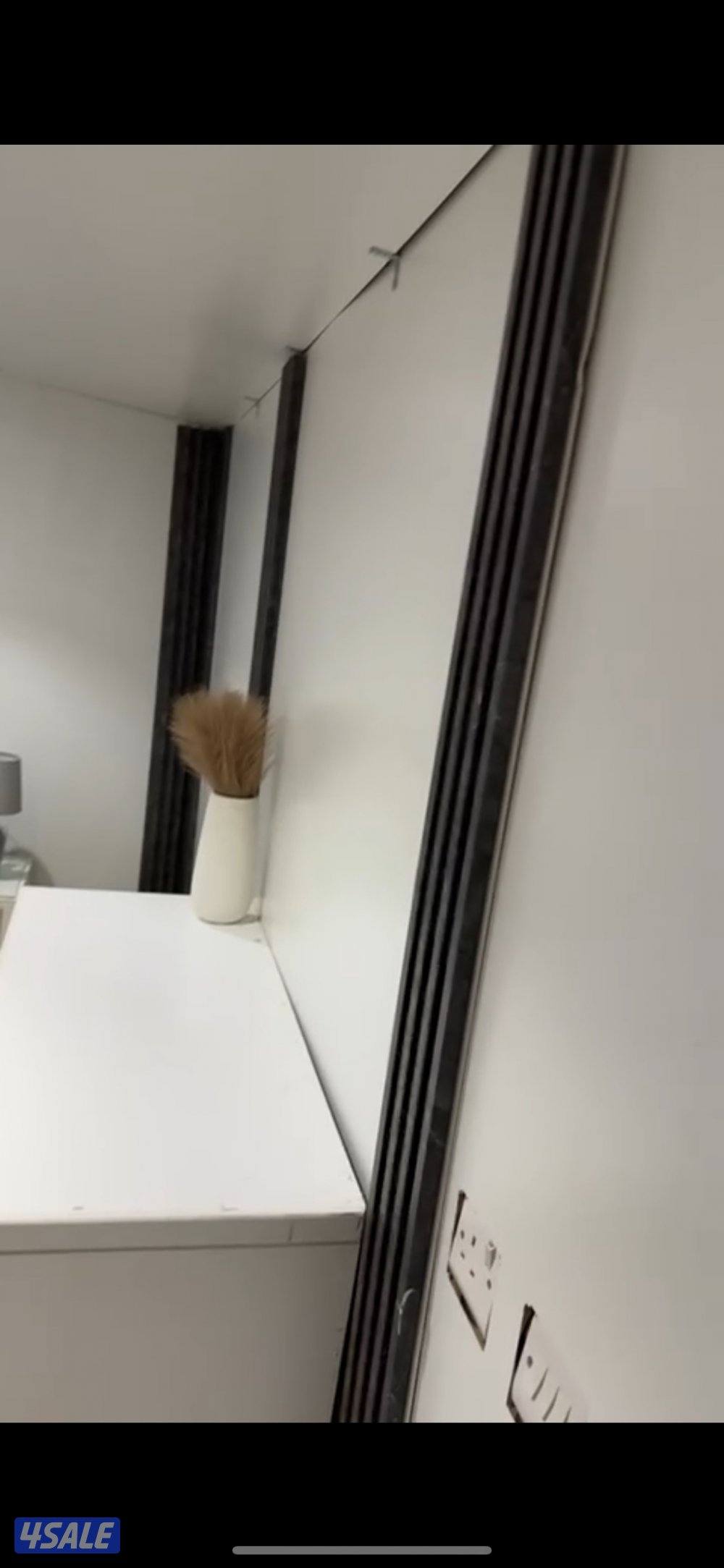 للبيع 3 في 62