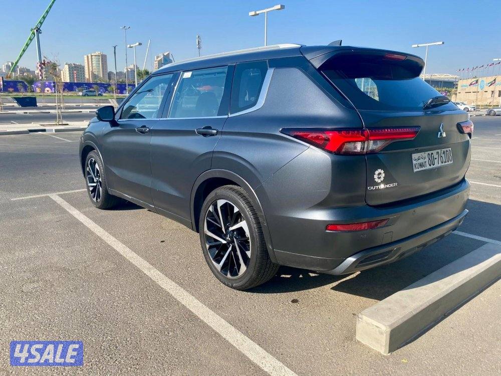 اوتلاندر 20254