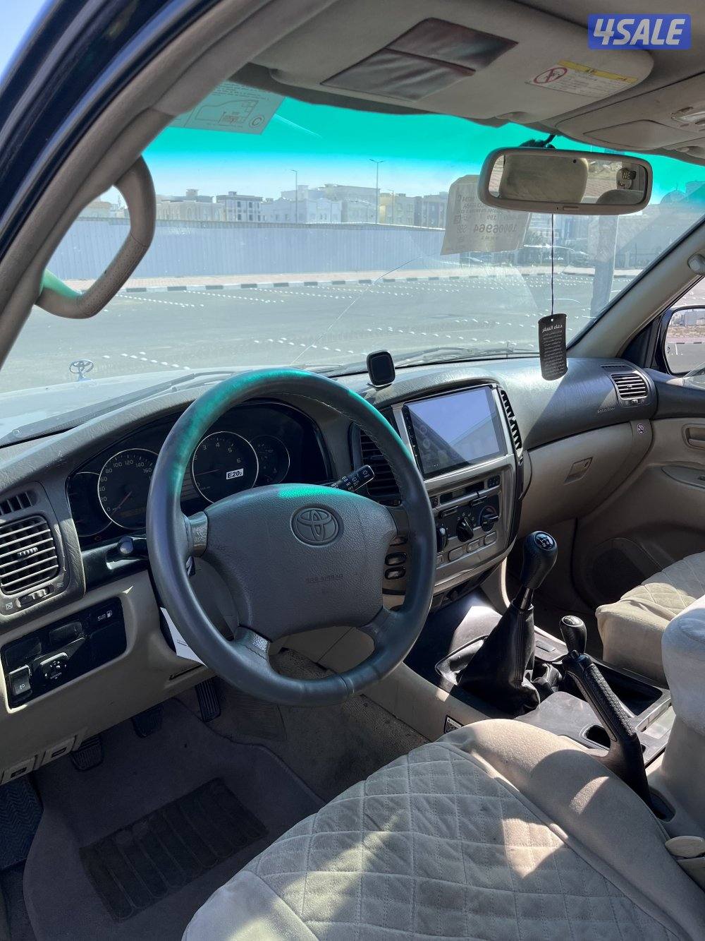 للبيع لاند2003 قير عادي4