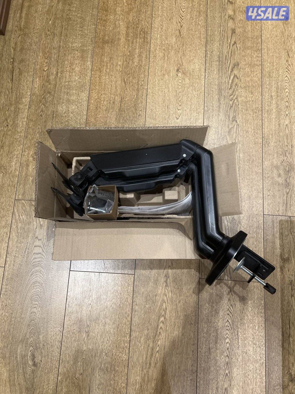 للبيع حامل شاشات0