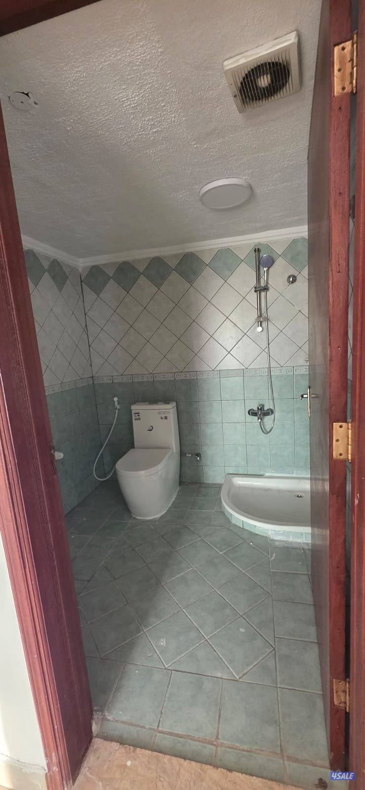 يمنع الوسطاء دور كامل 150 متر مقابل الملك فهد3