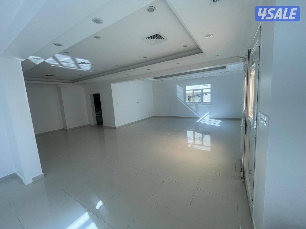 يمنع الوسطاء دور ارضي 3 غرف ماستر5