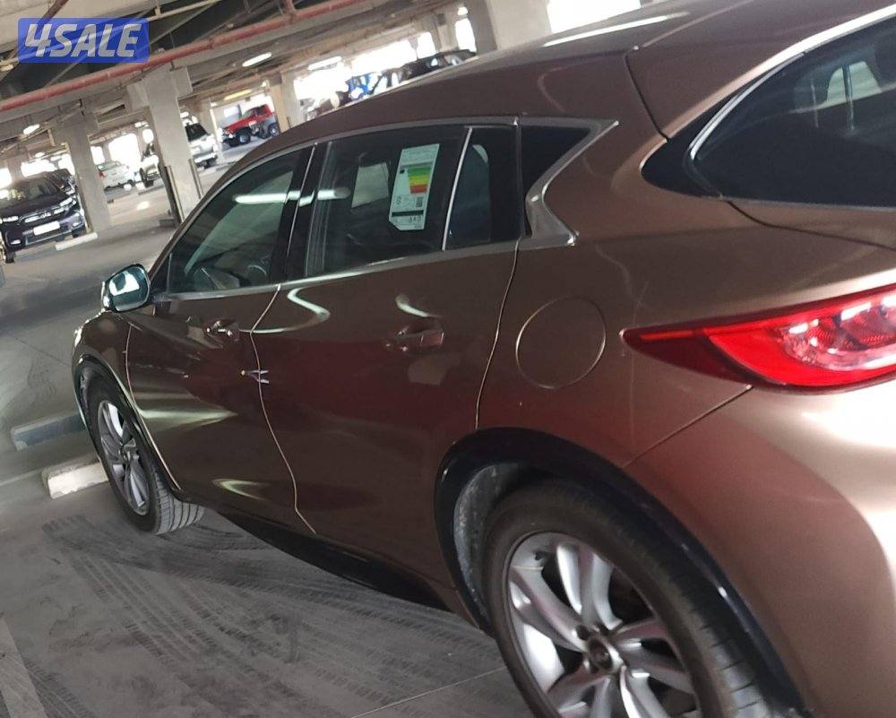 Q30 انفنتي بحاله ممتازه0