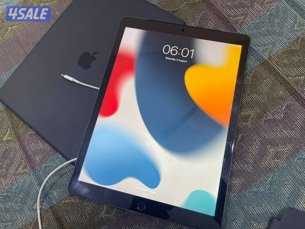 ايباد ابل برو 12.9 انش 128!قيقا خط شريحة موديل 2017مع الاغراض6