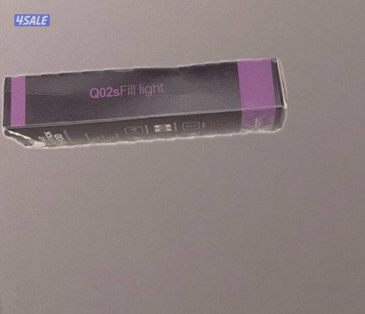 سلفي ستيك شبه جديد selfie stick يوجد ليت led و ريموت للتصوير3