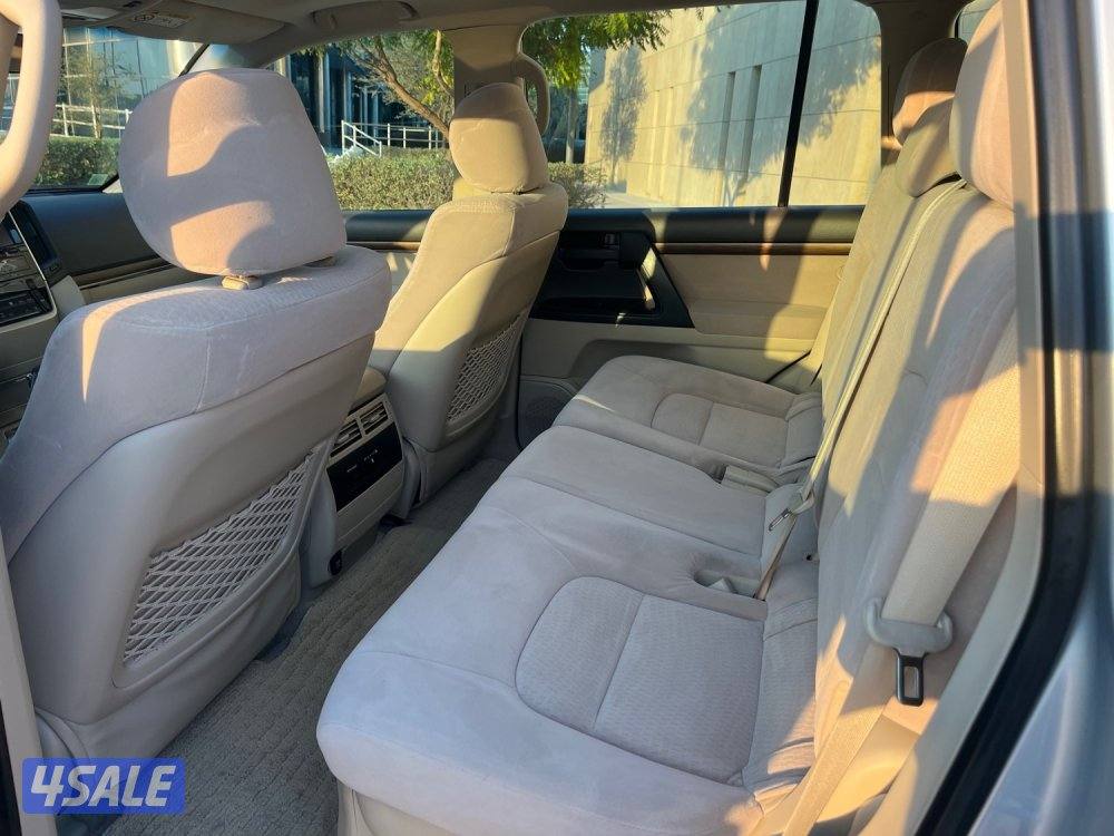 موديل 2020 شرط الفحص عداد80 الف6