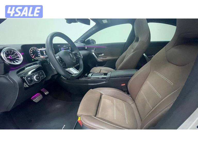 Mercedes-Benz A-Class10