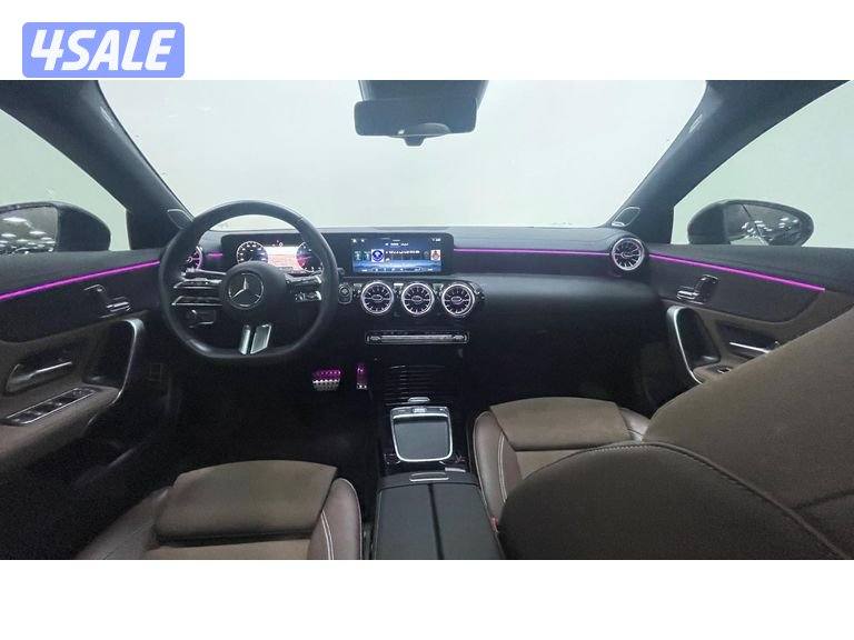 Mercedes-Benz A-Class11